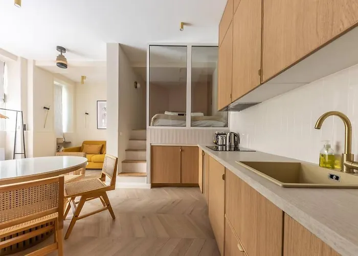 Elegant 4-Star Stay In Central Paris - Suite Apart