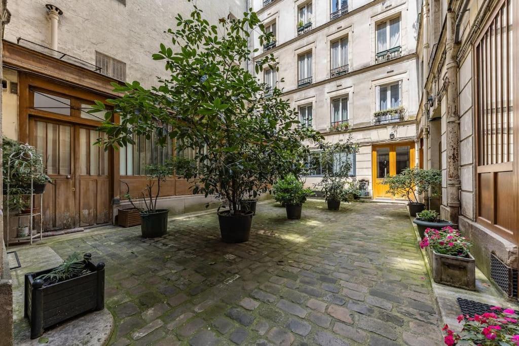 Elegant 4-star In - *